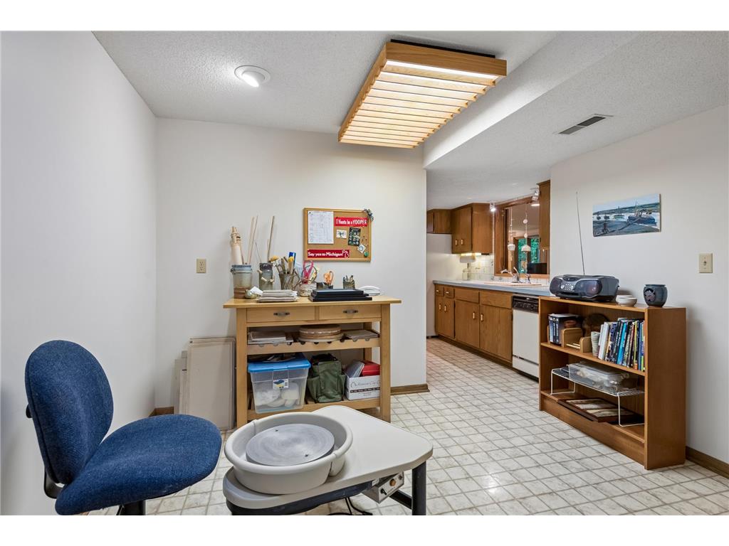 8001 Pennsylvania Road Bloomington MN 55438 7104382 image38