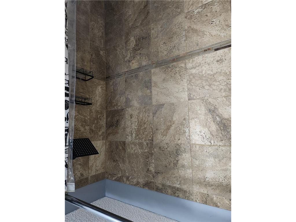 8003 Fairfield Circle Brooklyn Park MN 55444 6816801 image22