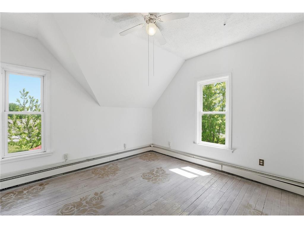 8005 381st Avenue NW Dalbo Twp MN 55017 7078738 image19