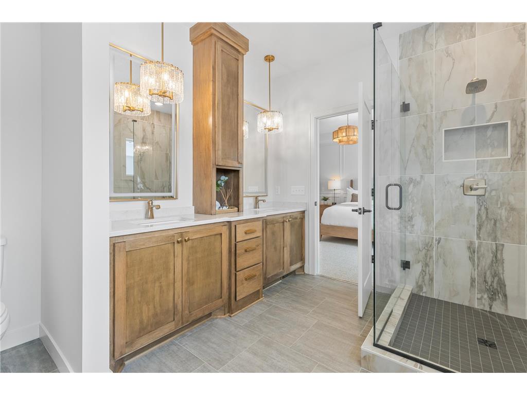 8006 201st Street W Lakeville MN 55044 7023437 image34