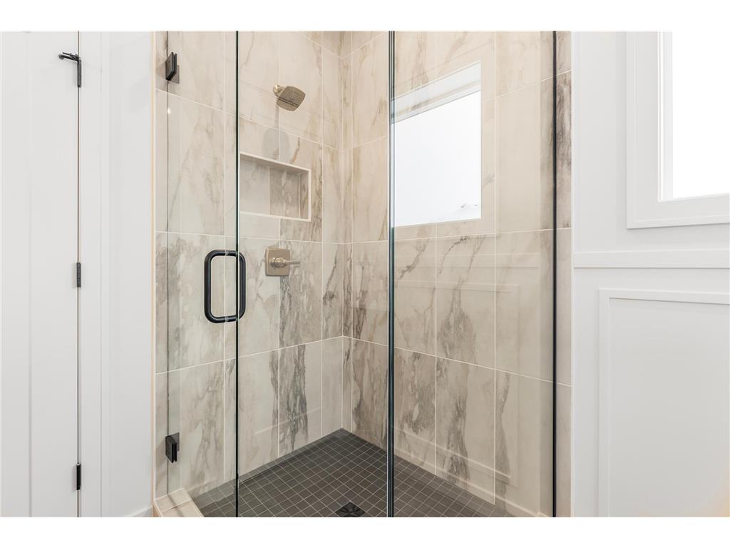 8006 201st Street W Lakeville MN 55044 7023437 image35