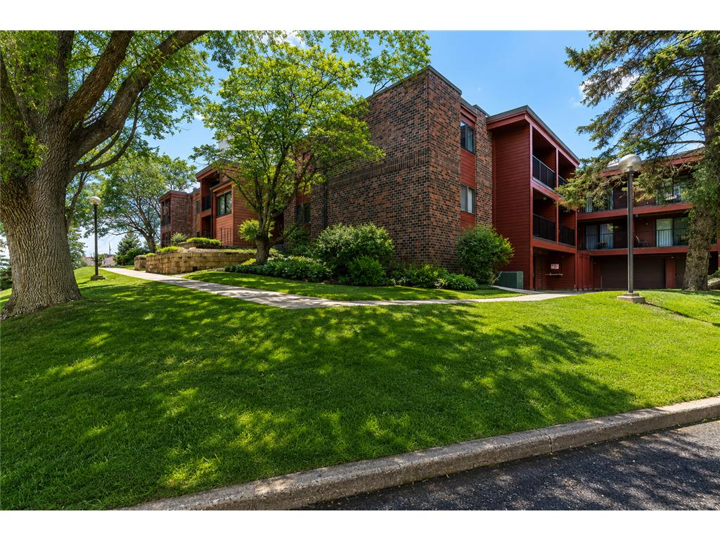 8007 Xerxes Avenue S #A101 Bloomington MN 55431 7000758 image1