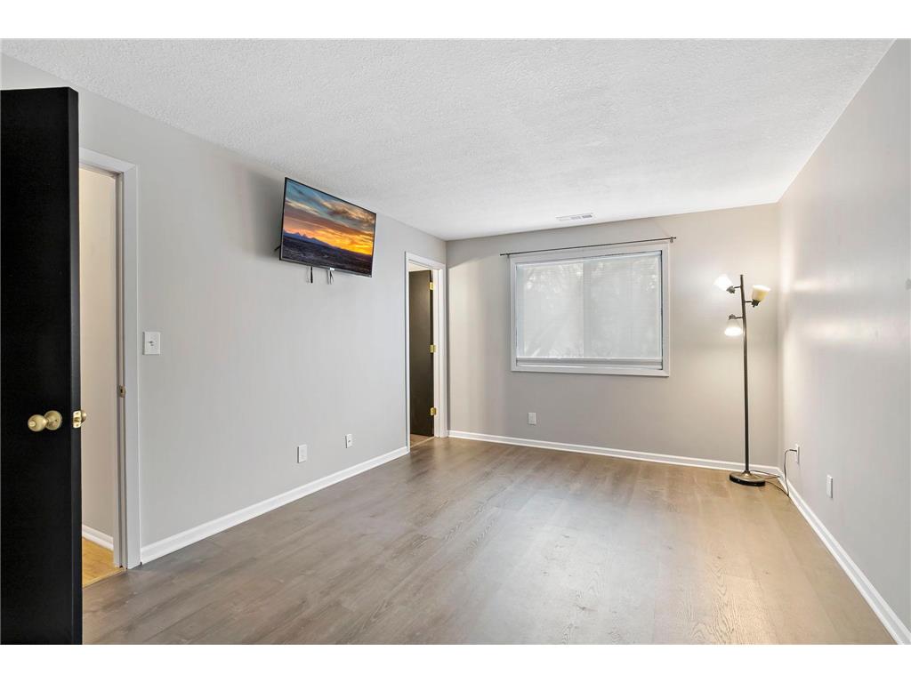 8007 Xerxes Avenue S #A101 Bloomington MN 55431 7000758 image13