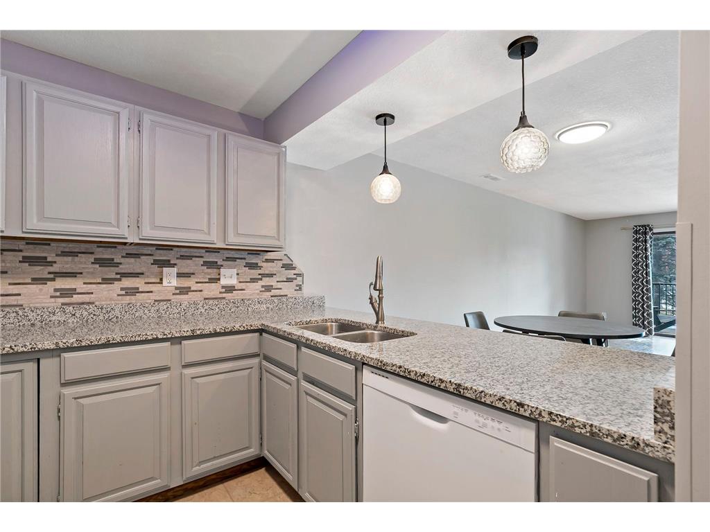 8007 Xerxes Avenue S #A101 Bloomington MN 55431 7000758 image7
