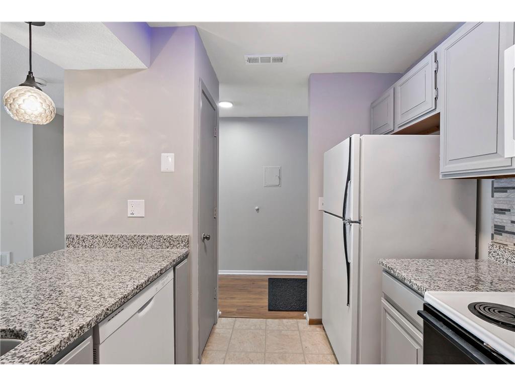 8007 Xerxes Avenue S #A101 Bloomington MN 55431 7000758 image9