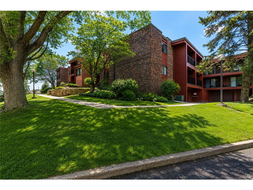 8007 Xerxes Avenue S #A101 Bloomington MN 55431 7106128 image1