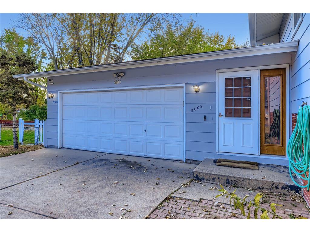 8009 Douglas Drive N Brooklyn Park MN 55443 6812229 image2