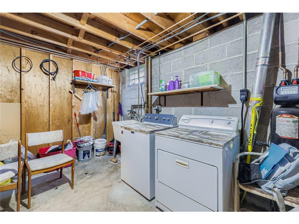 8009 Douglas Drive N Brooklyn Park MN 55443 6812229 image25