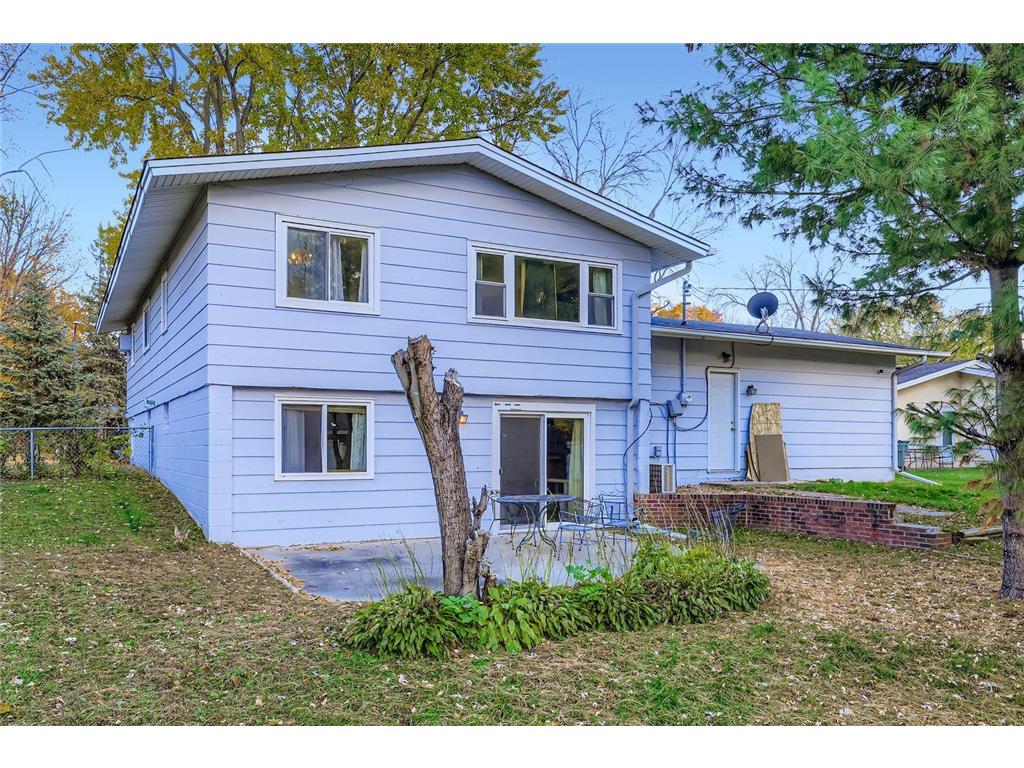 8009 Douglas Drive N Brooklyn Park MN 55443 6812229 image27