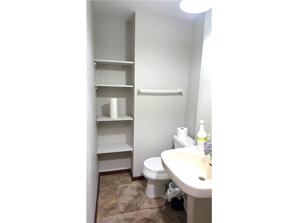 8009 Edgewood Avenue N Brooklyn Park MN 55445 7082732 image17