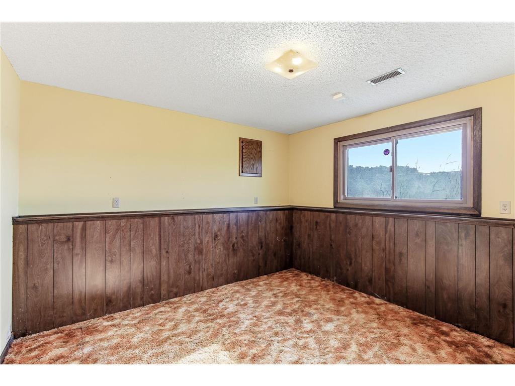 8009 Noble Avenue N Brooklyn Park MN 55443 7094977 image21