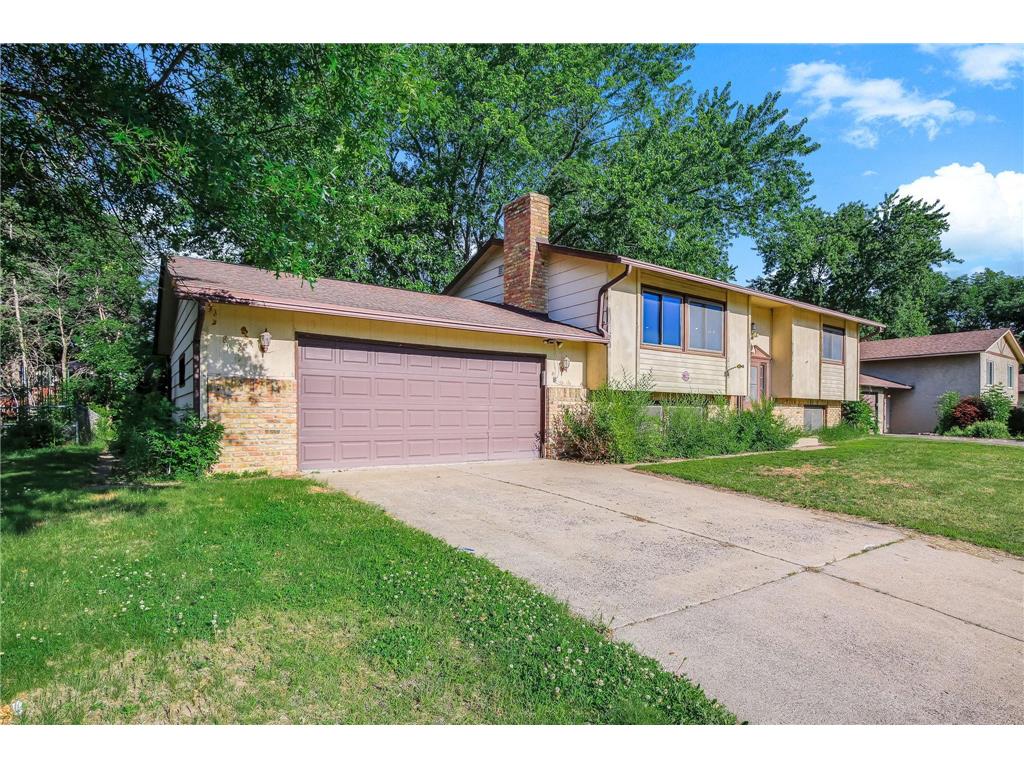8009 Noble Avenue N Brooklyn Park MN 55443 7094977 image3