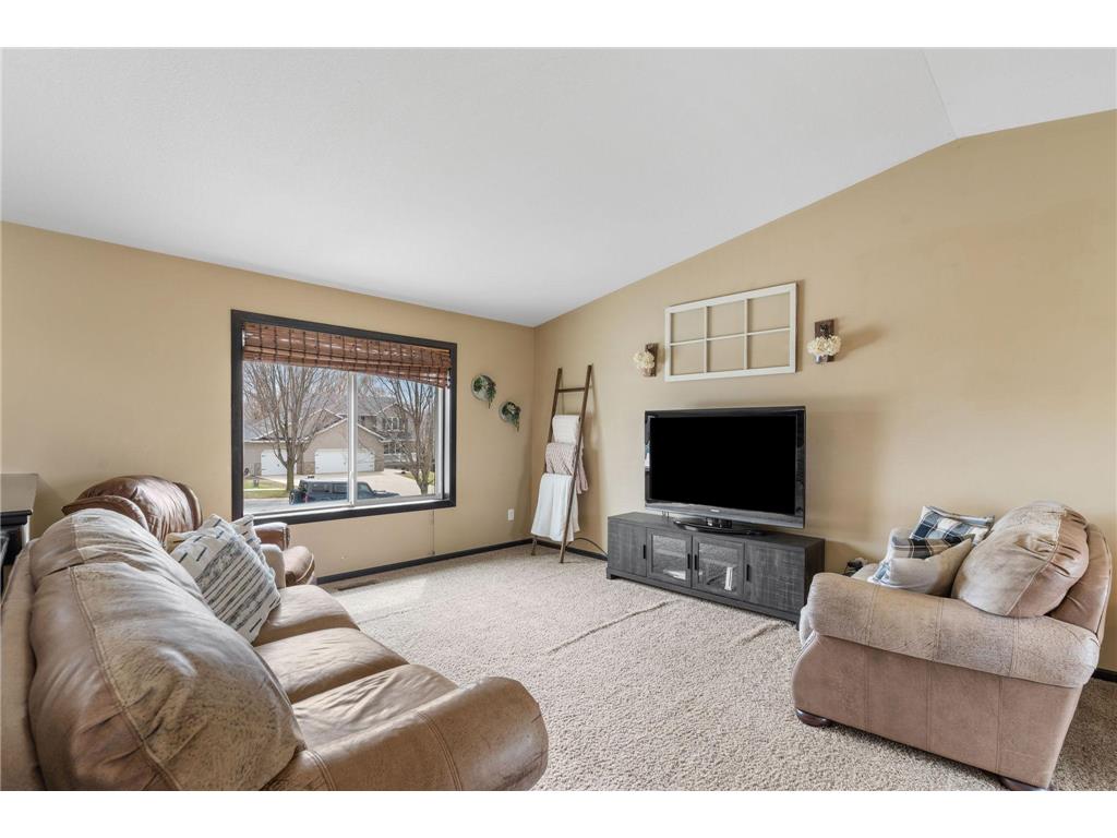 801 10th Street NW Kasson MN 55944 7050129 image10