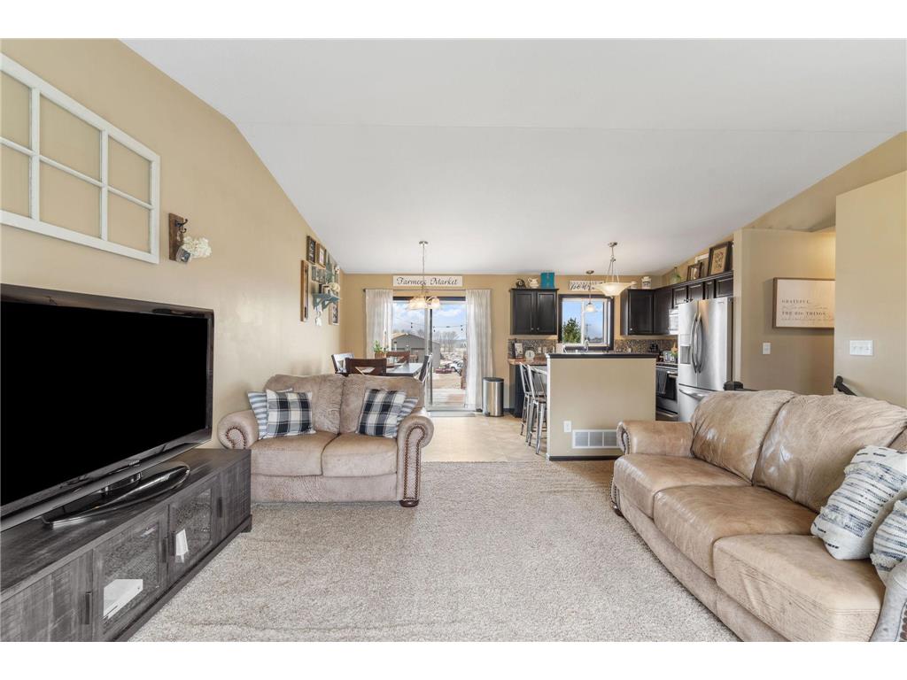 801 10th Street NW Kasson MN 55944 7050129 image12