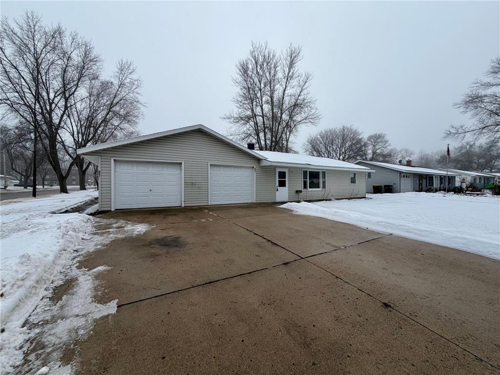 801 14th Avenue SW Willmar MN 56201 7003149 image10