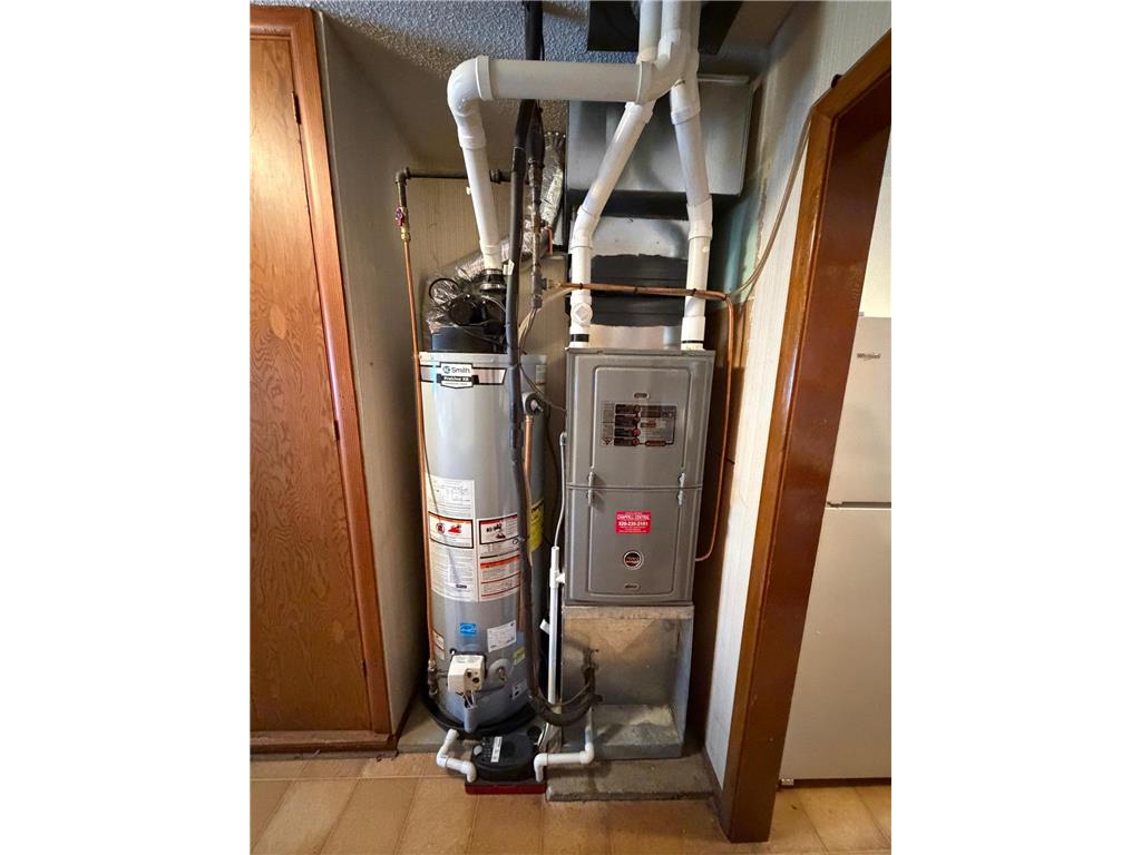 801 14th Avenue SW Willmar MN 56201 7003149 image25