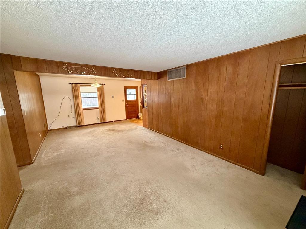 801 14th Avenue SW Willmar MN 56201 7003149 image29