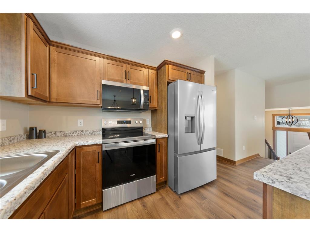 801 2nd St SE Dodge Center MN 55927 7005657 image20