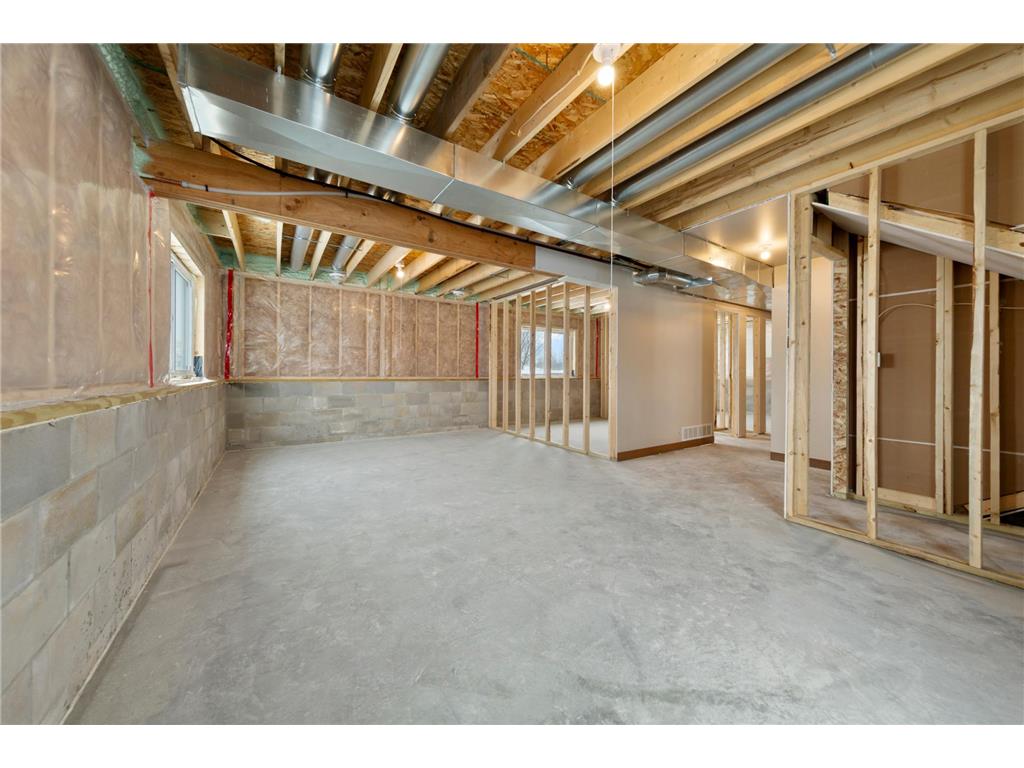 801 2nd St SE Dodge Center MN 55927 7005657 image32