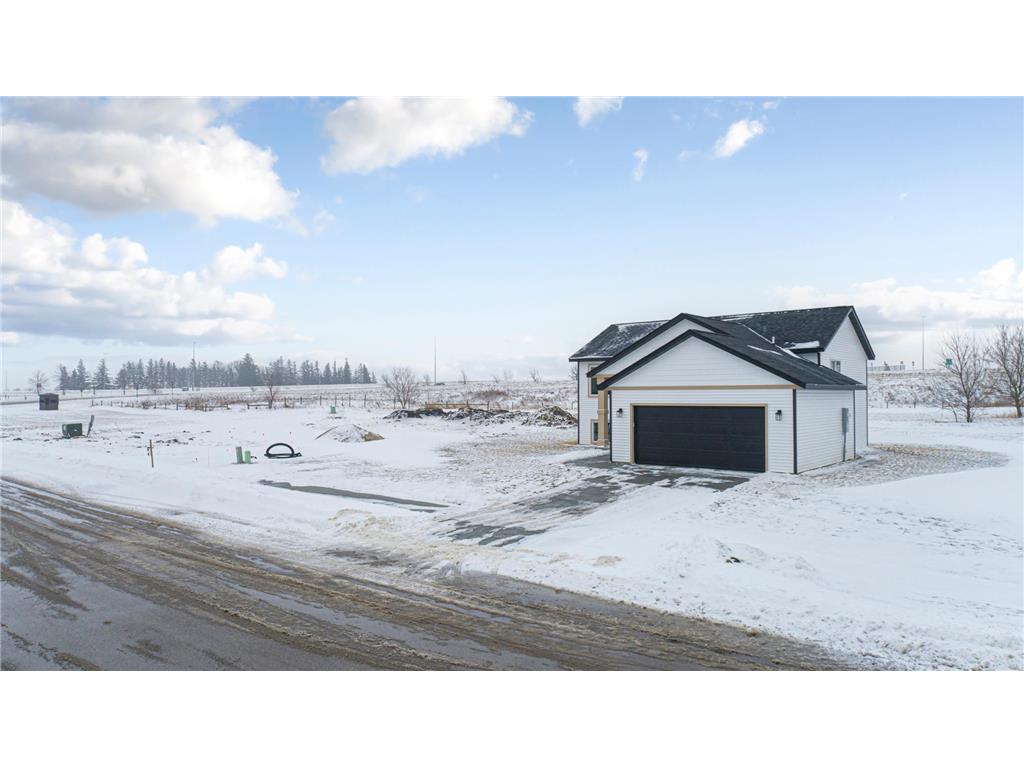 801 2nd St SE Dodge Center MN 55927 7005657 image41