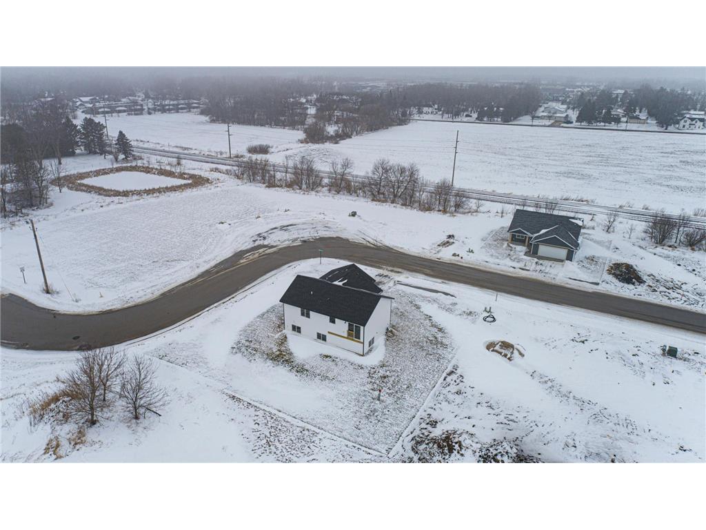 801 2nd St SE Dodge Center MN 55927 7005657 image51