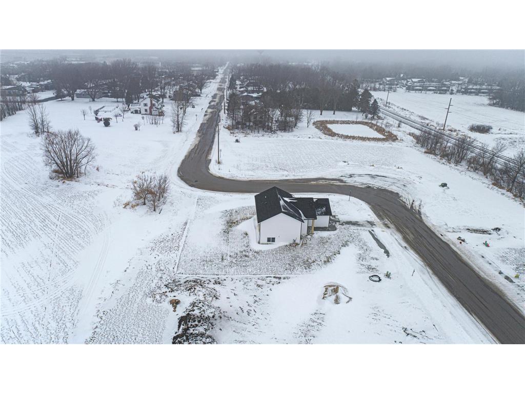 801 2nd St SE Dodge Center MN 55927 7005657 image52