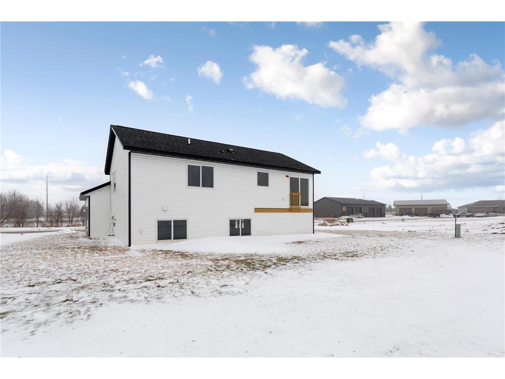 801 2nd St SE Dodge Center MN 55927 7005657 image6