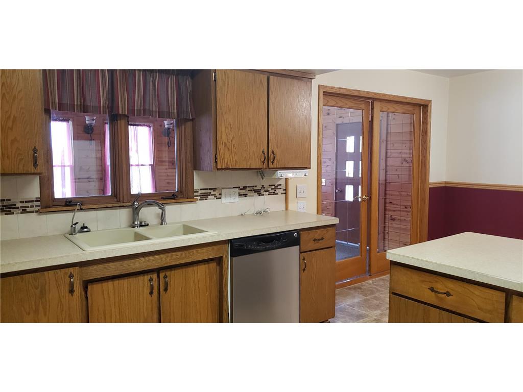 801 3rd Street SW Wells MN 56097 7016993 image11
