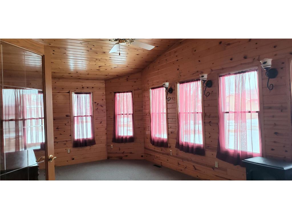 801 3rd Street SW Wells MN 56097 7016993 image9