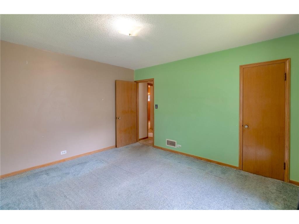 801 4th Avenue SW Wells MN 56097 7068637 image11