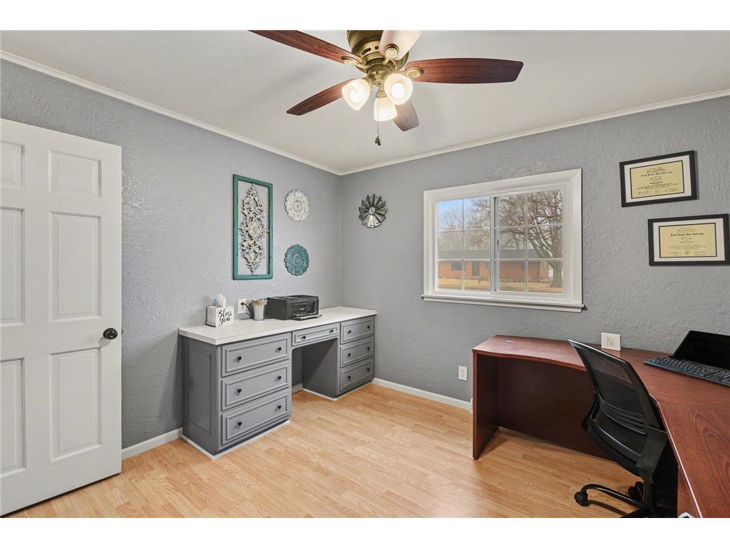 801 6th Avenue SE Pipestone MN 56164 7027660 image18