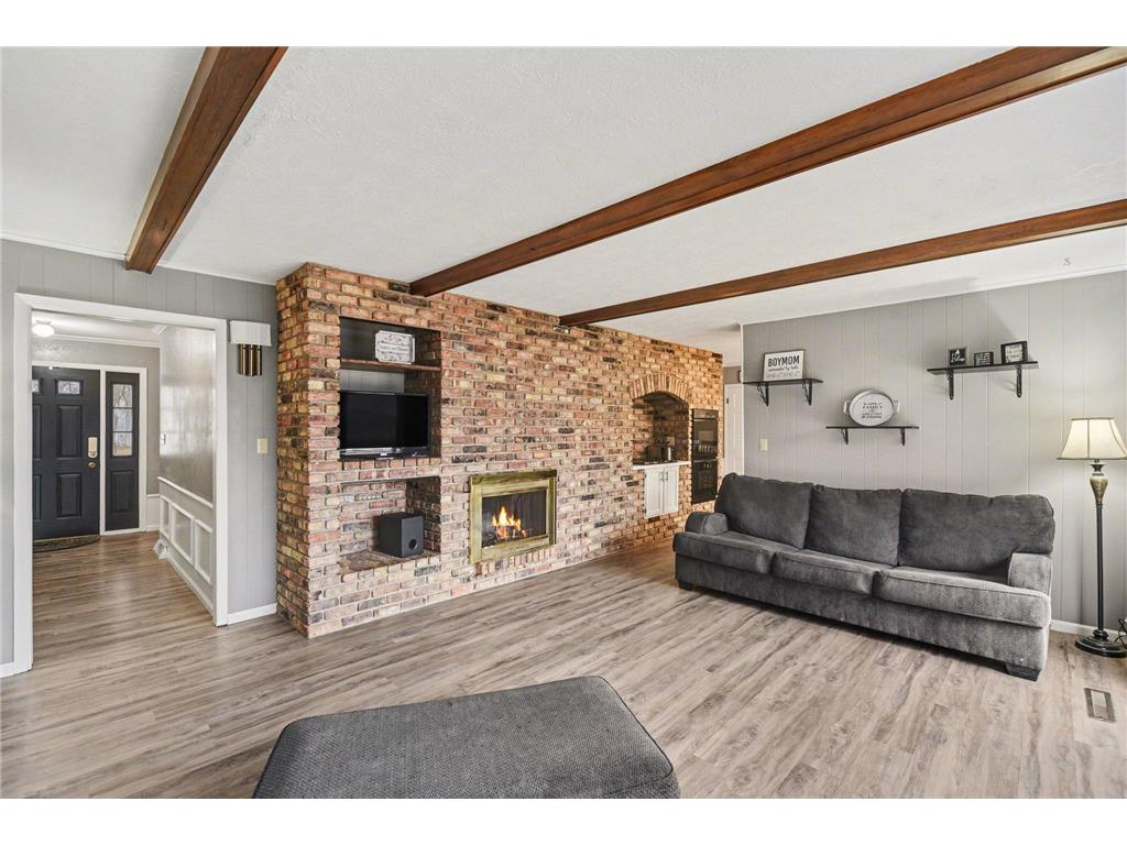 801 6th Avenue SE Pipestone MN 56164 7027660 image2