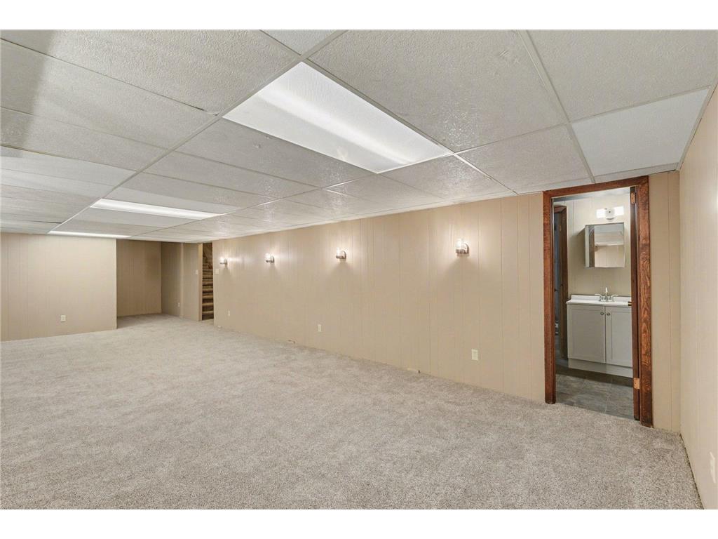 801 6th Avenue SE Pipestone MN 56164 7027660 image28