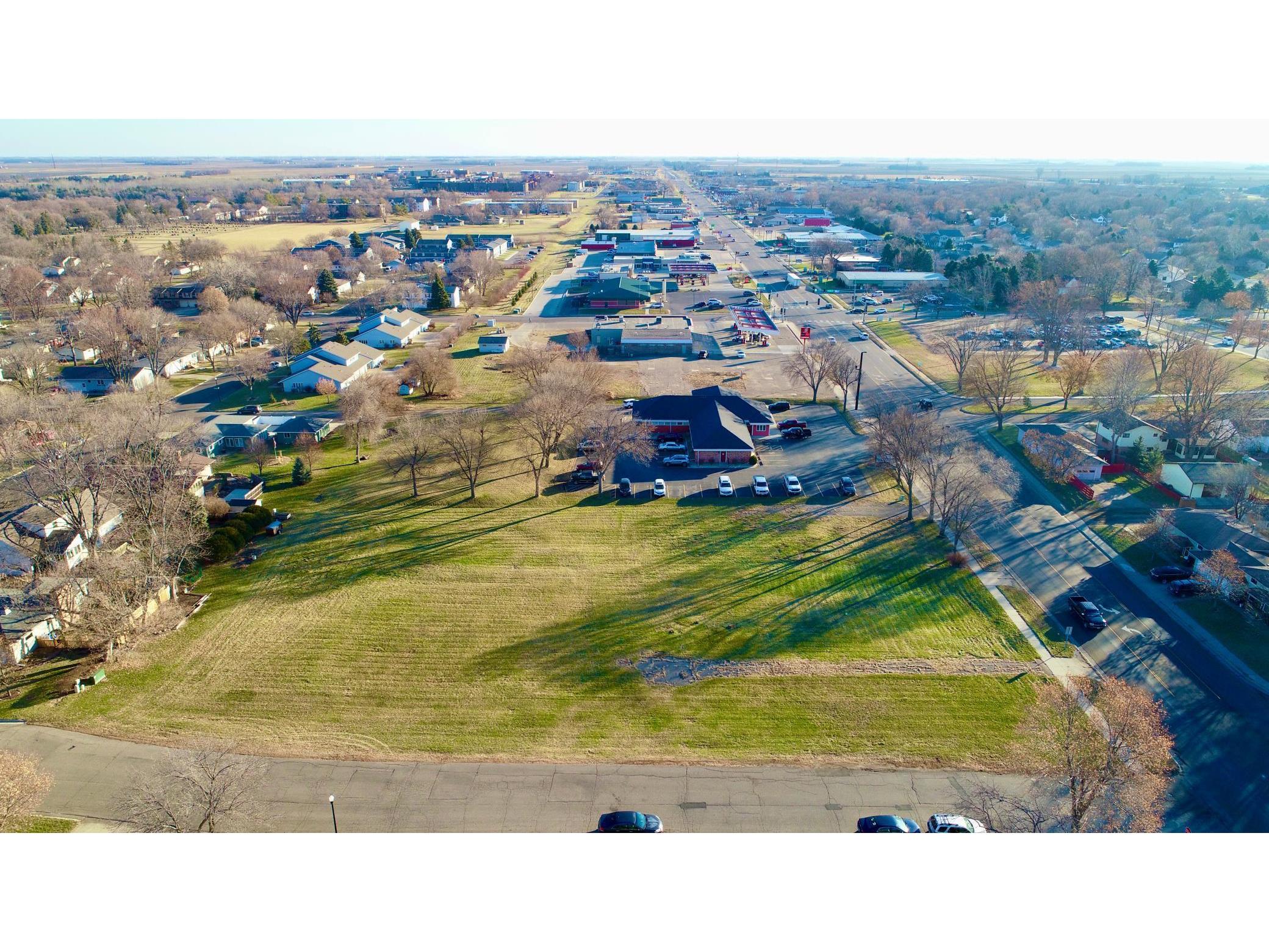 801 805 E College Drive, Marshall, MN, 56258 MLS 5692040 Edina Realty