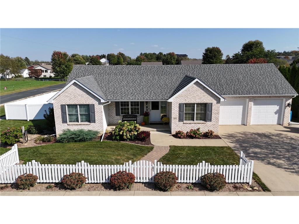 801 8th Avenue SW Pine Island MN 55963 6805127 image1