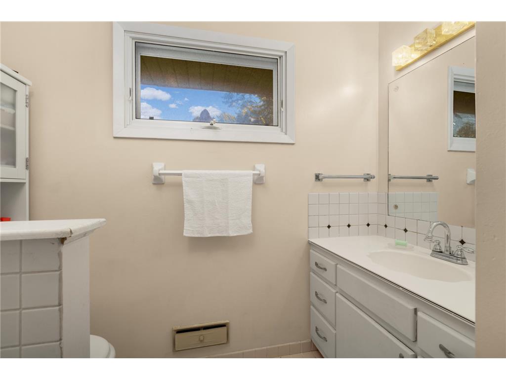 801 8th Street Farmington MN 55024 6776486 image19