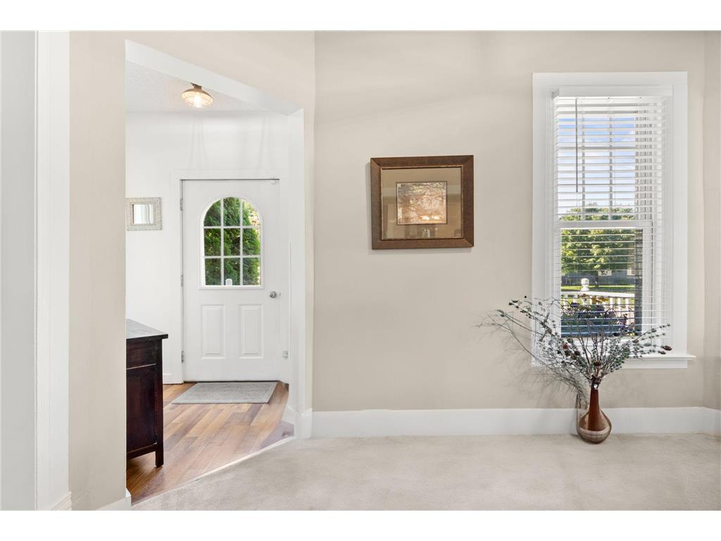 801 Carver Street N Winthrop MN 55396 6793709 image5