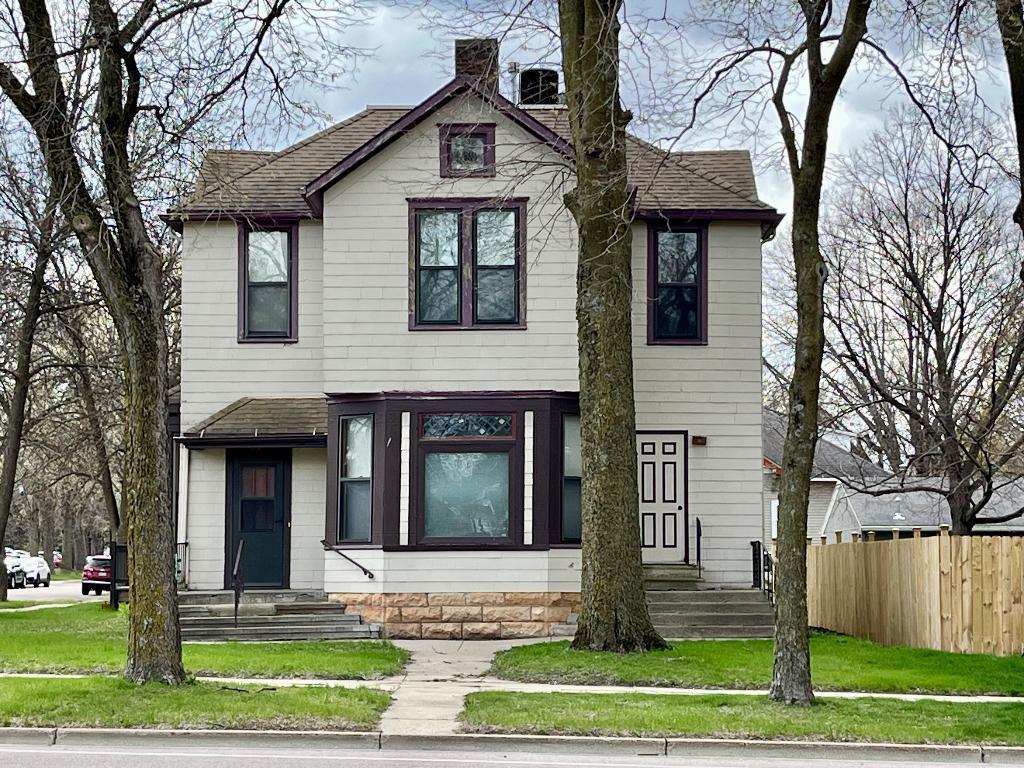 801 Center Street New Ulm MN 56073 6524465 image1