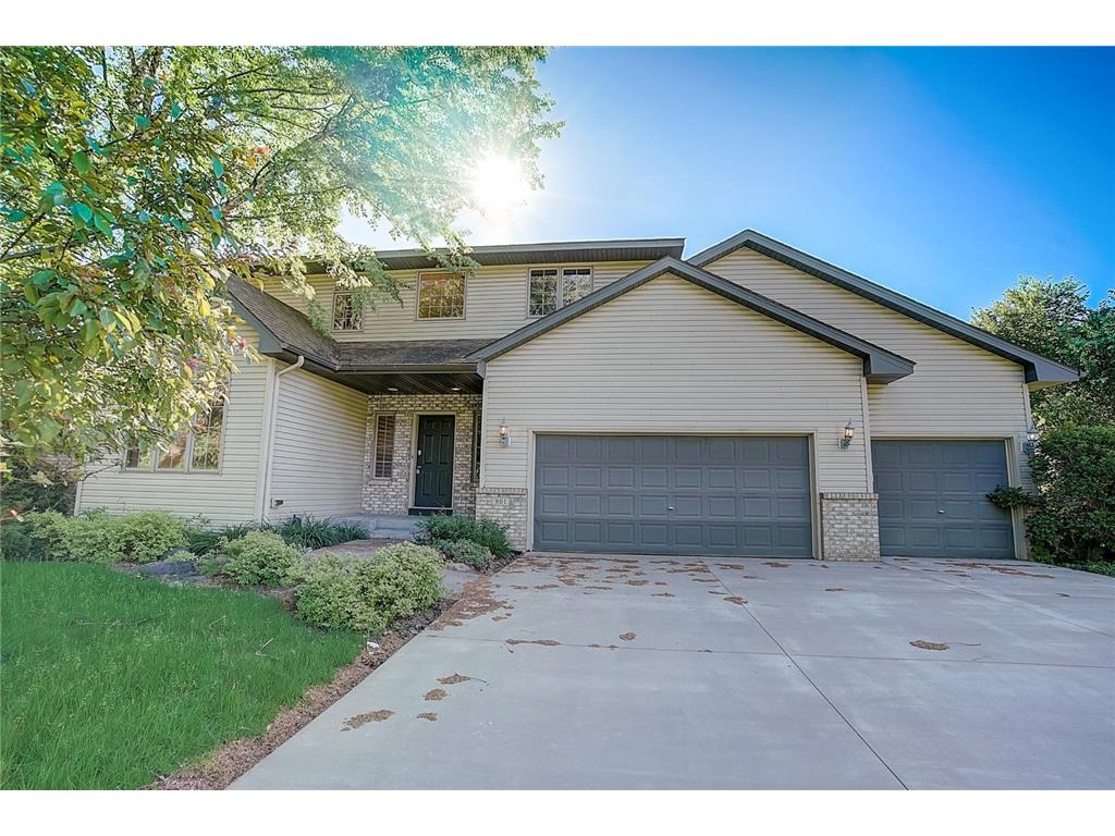 801 Crestview Drive S Maplewood MN 55119 6222755 image1
