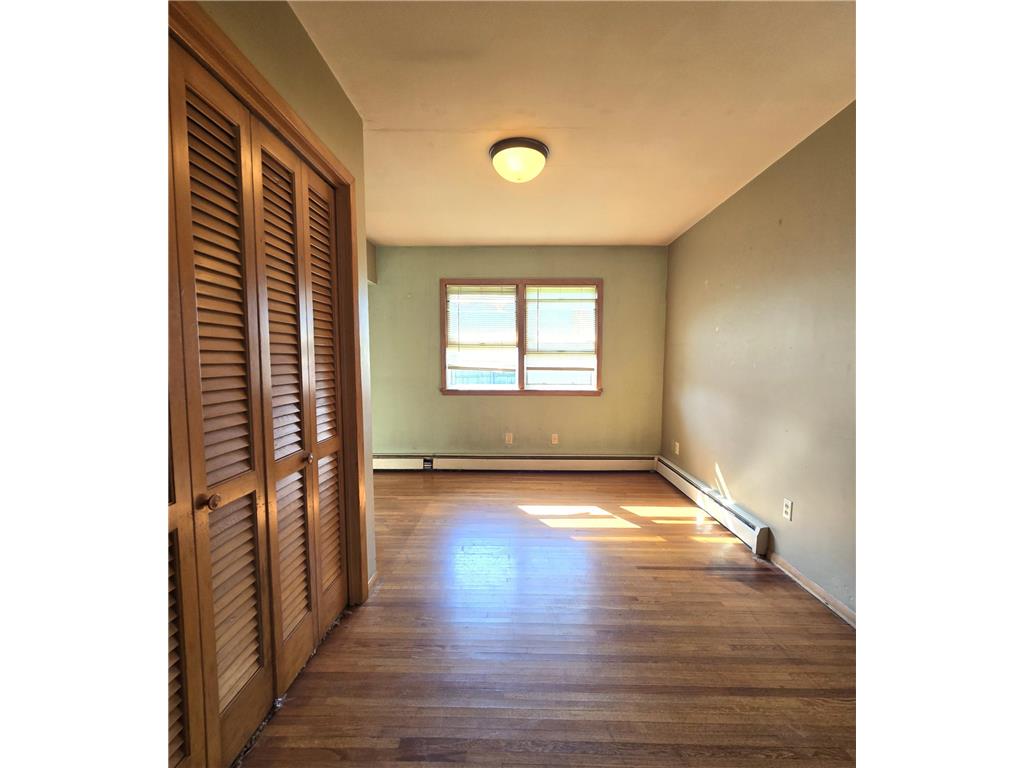 801 E Elm Avenue Olivia MN 56277 6795940 image14