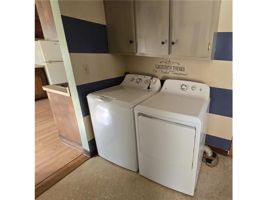 801 E Elm Avenue Olivia MN 56277 6795940 image17