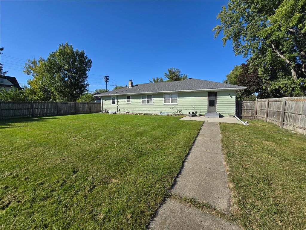 801 E Elm Avenue Olivia MN 56277 6795940 image30