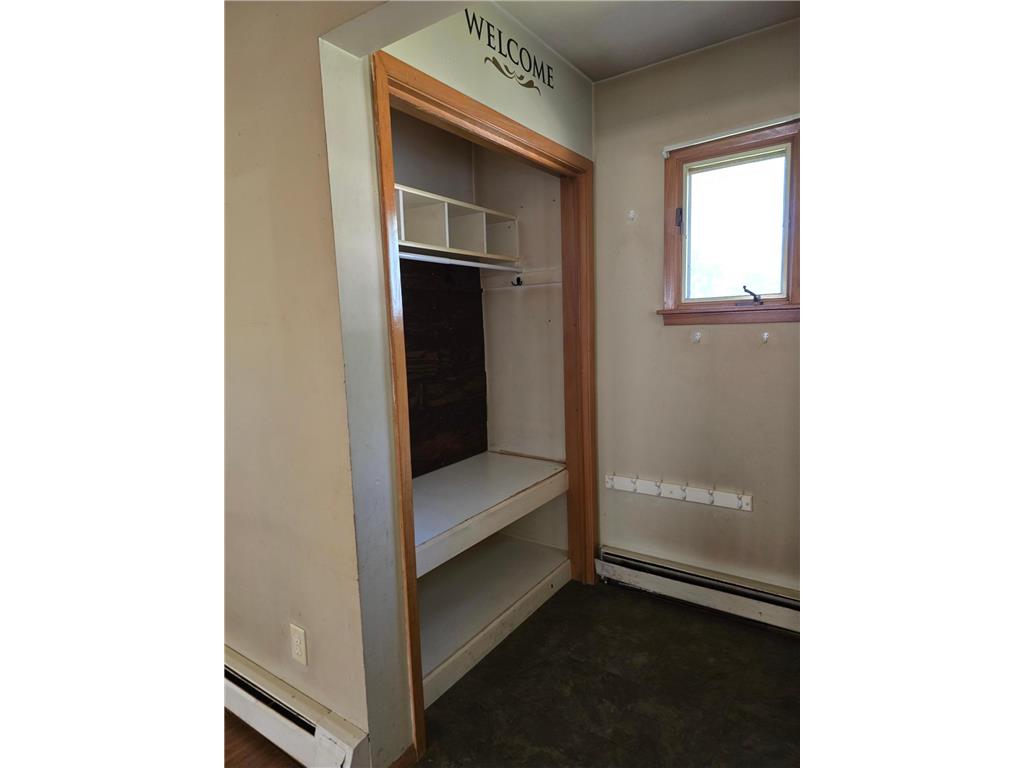 801 E Elm Avenue Olivia MN 56277 6795940 image8