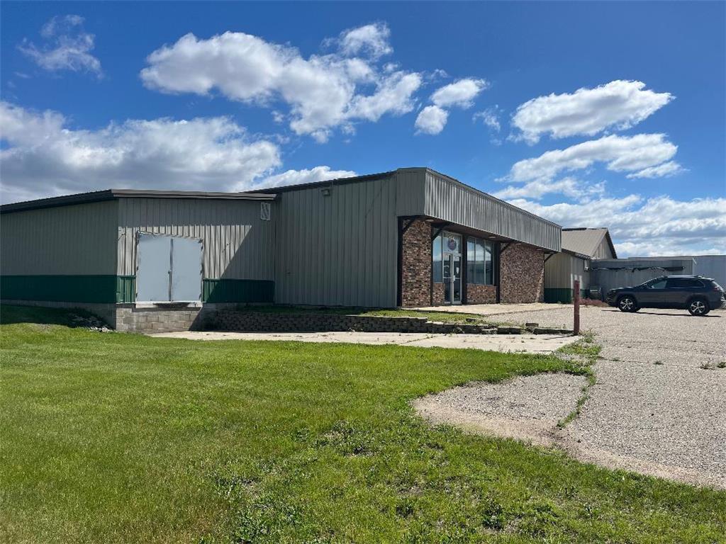 801 E Highway 212 Hector MN 55342 7058713 image1