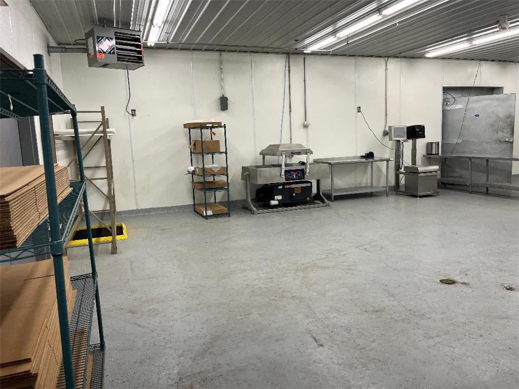 801 E Highway 212 Hector MN 55342 7058713 image9
