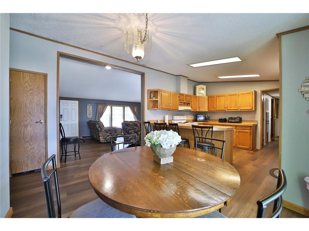 801 E Lake Street Osakis MN 56360 - Osakis 6784280 image10