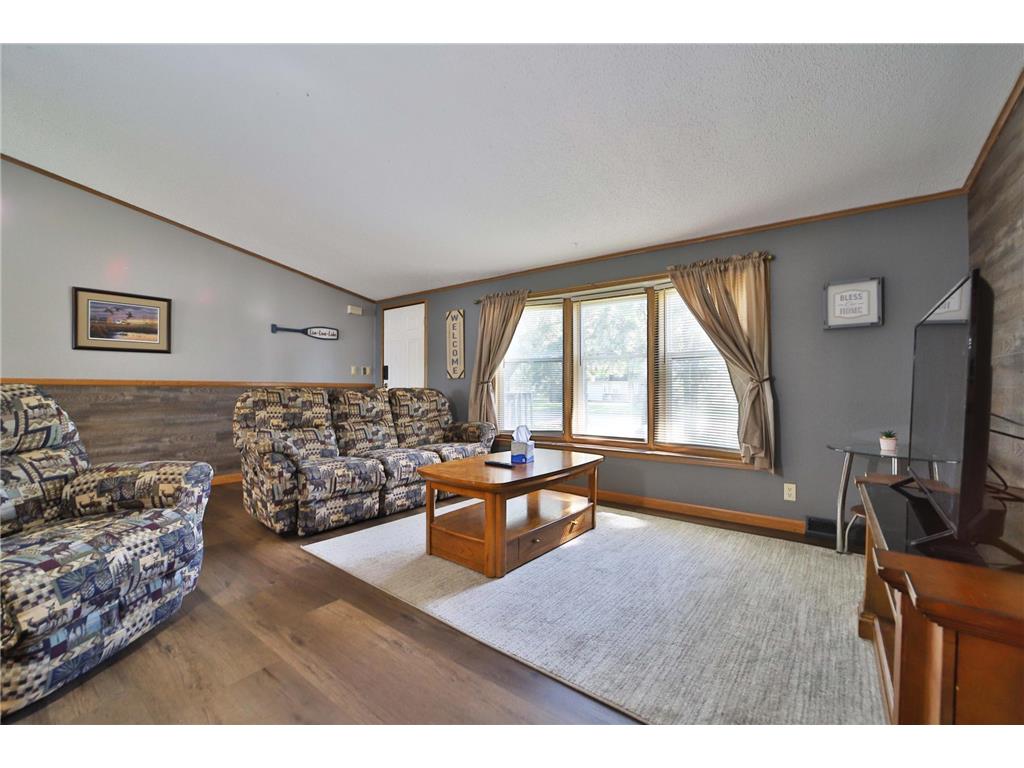 801 E Lake Street Osakis MN 56360 - Osakis 6784280 image15