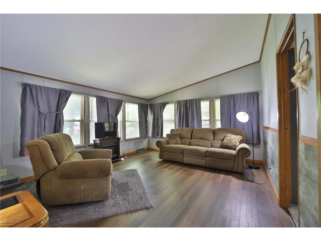 801 E Lake Street Osakis MN 56360 - Osakis 6784280 image27