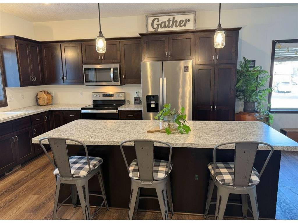 801 Golden Way NW Isanti MN 55040 7047135 image2