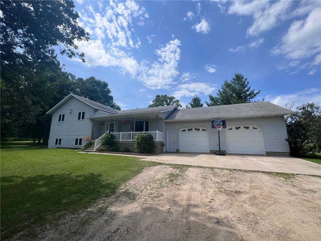 801 Jefferson Avenue N Sebeka MN 56477 7106020 image1